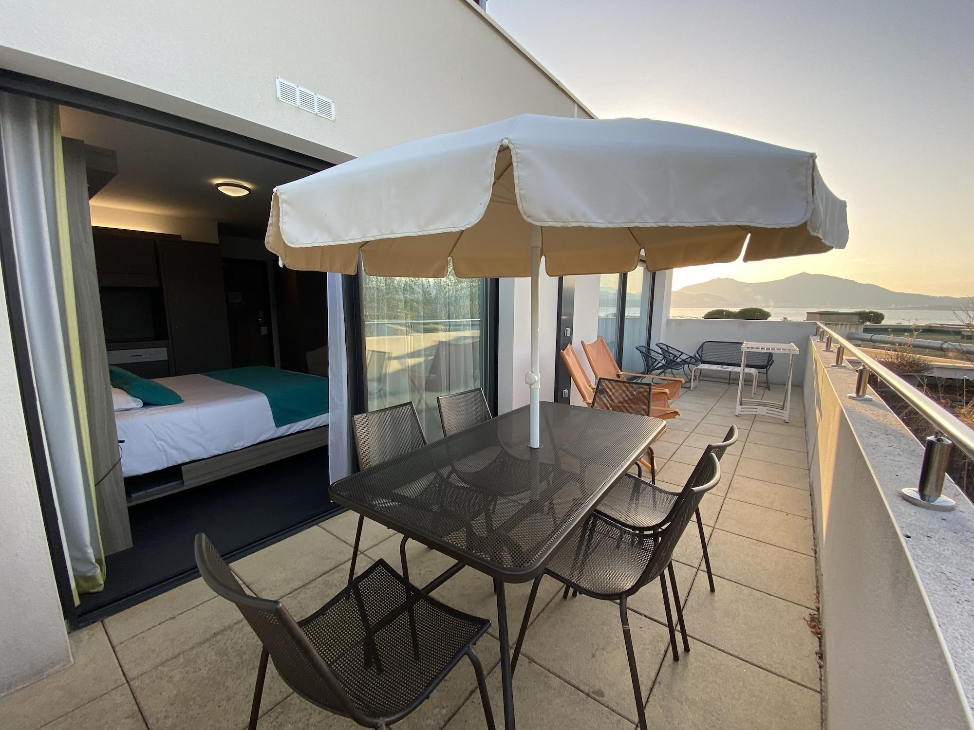 Suite Home Porticcio Портисио Екстериор снимка