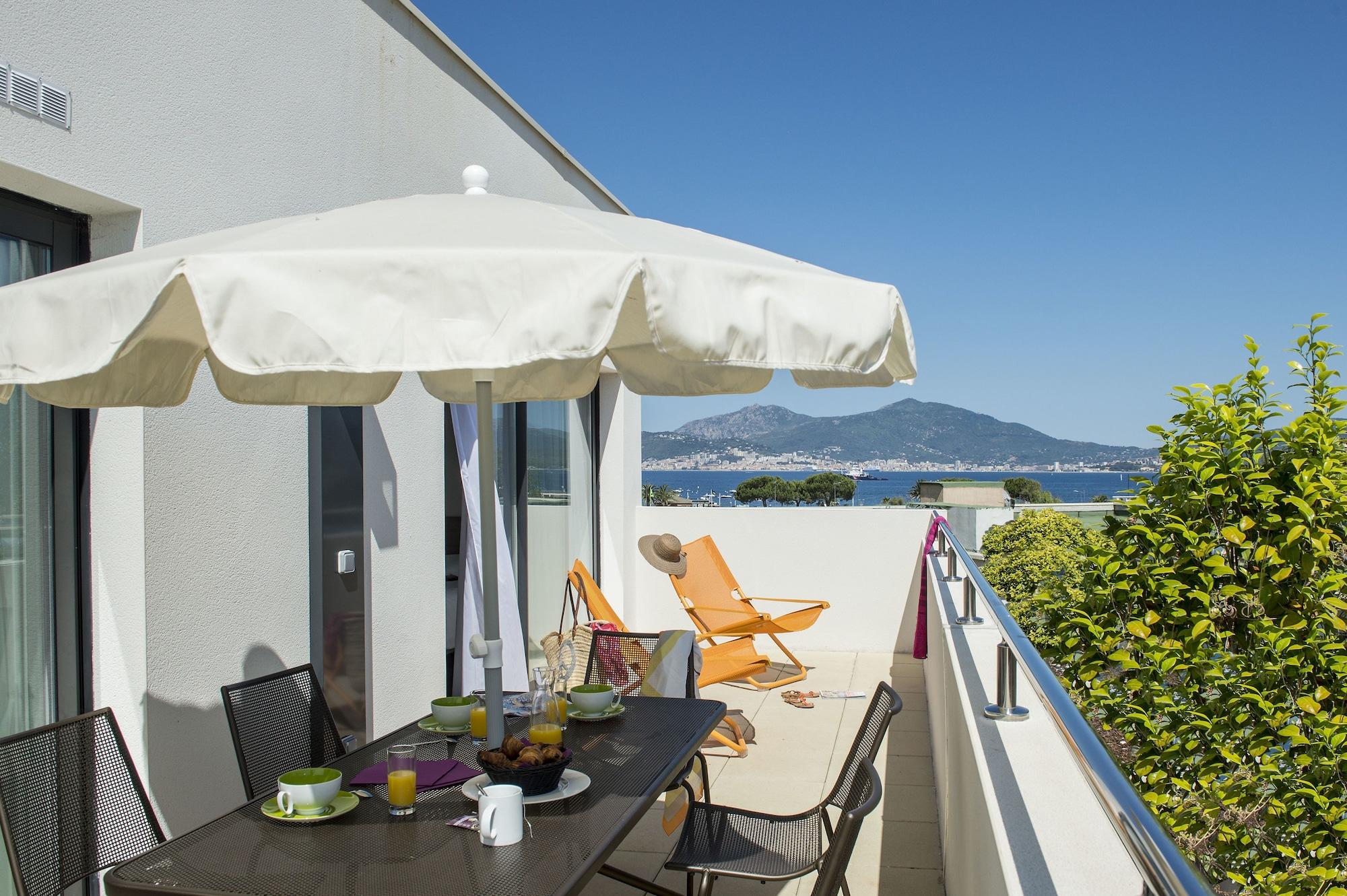 Suite Home Porticcio Портисио Екстериор снимка